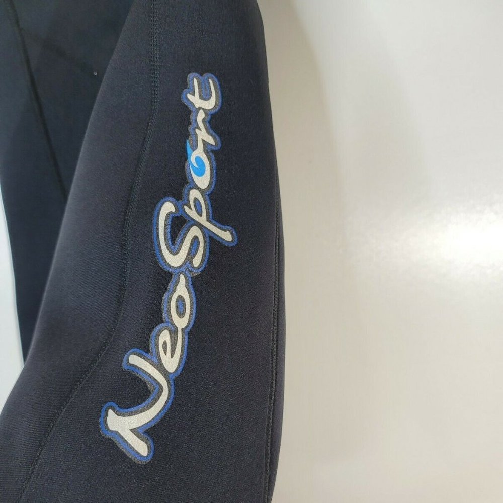 NeoSport Wetsuit 2.5 mm Junior Shorty Size 12 - Picture 4 of 7